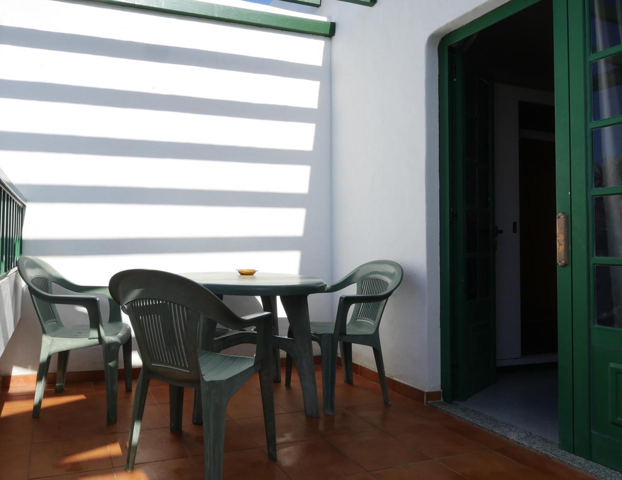 Apartamentos Tropicana Puerto del Carmen (Lanzarote) Exterior foto