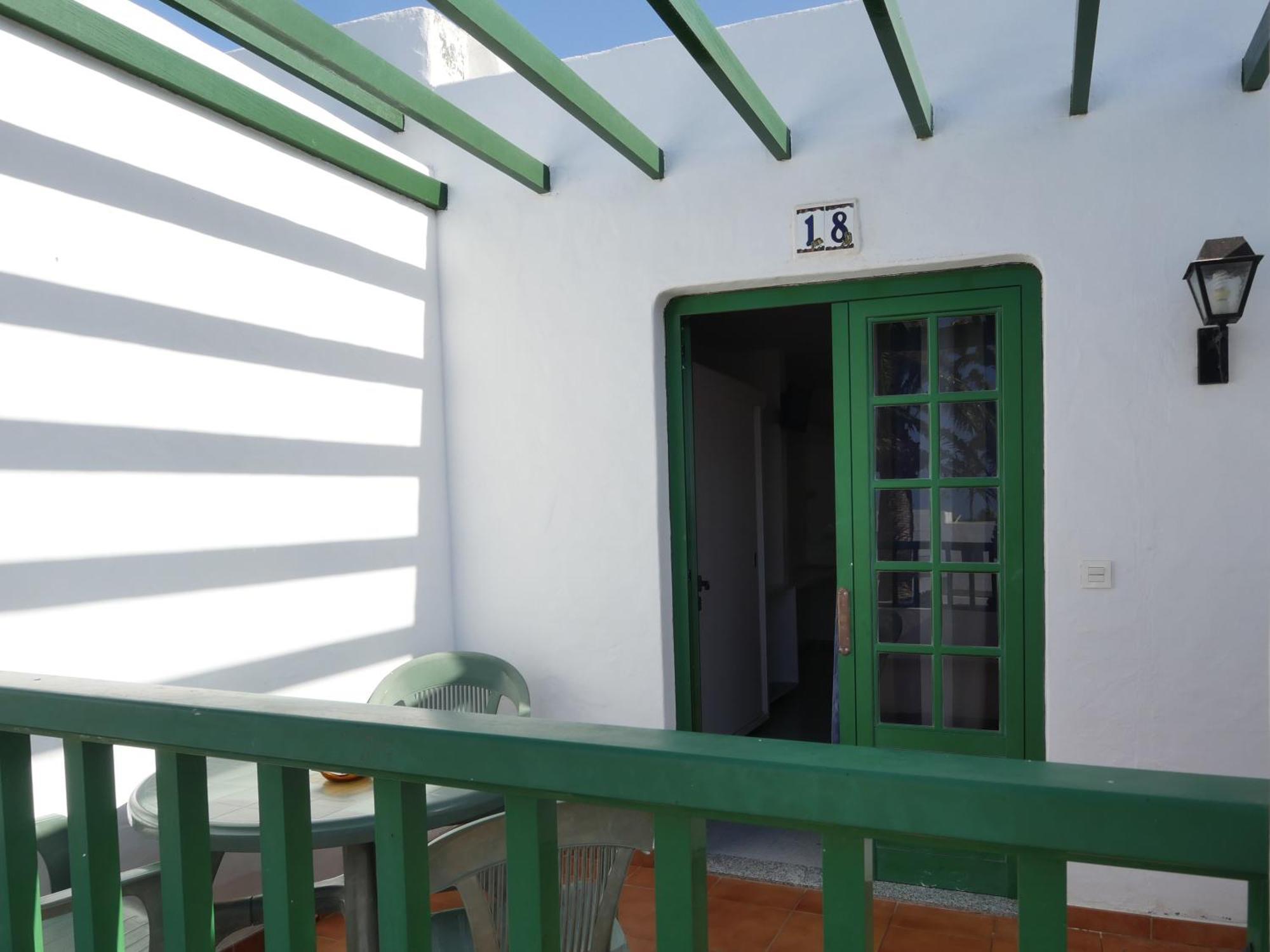 Apartamentos Tropicana Puerto del Carmen (Lanzarote) Exterior foto