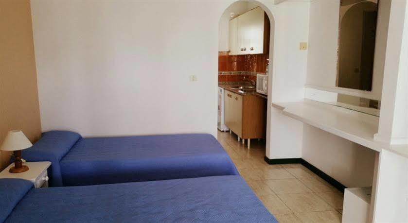 Apartamentos Tropicana Puerto del Carmen (Lanzarote) Exterior foto